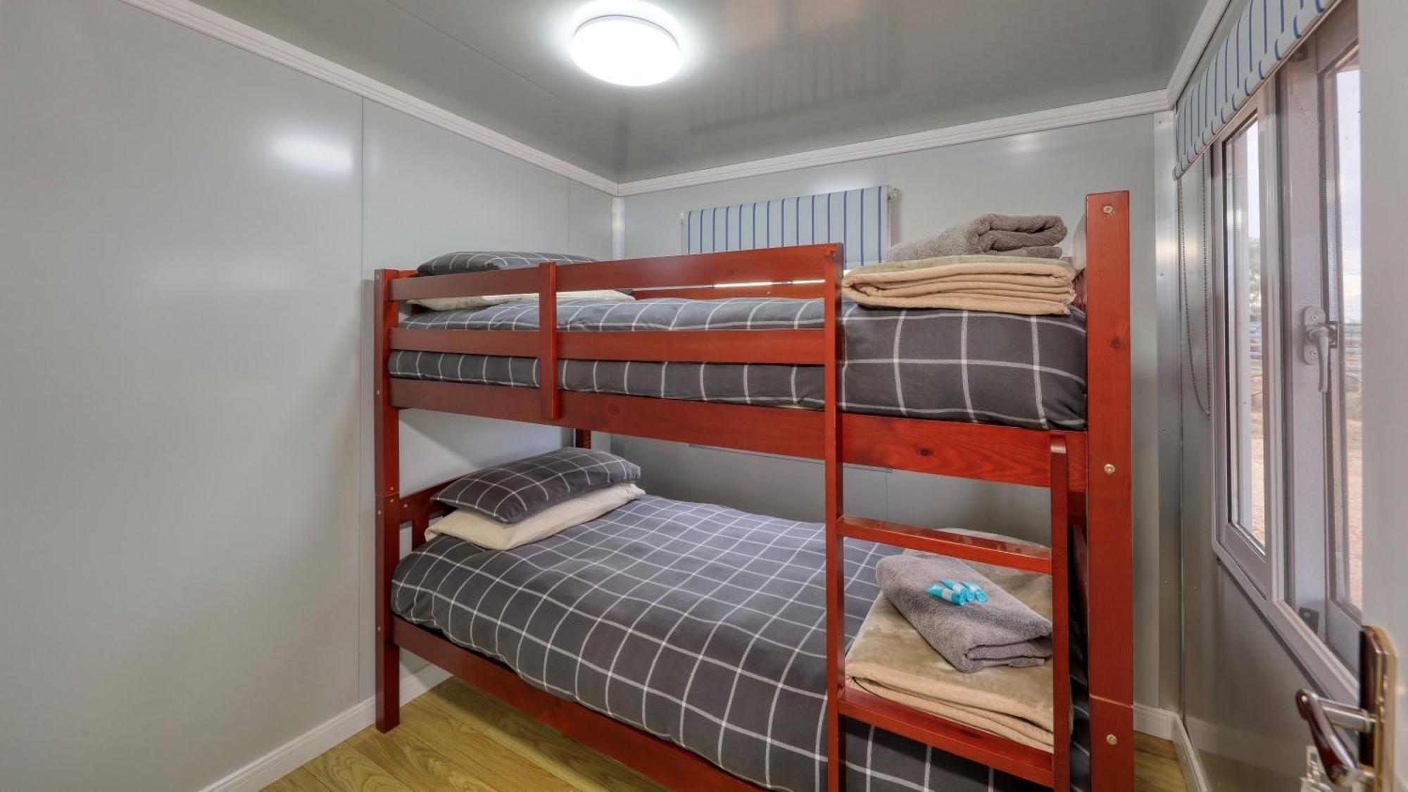 White Cliffs Self Contained Cabin Accommodation Exteriör bild